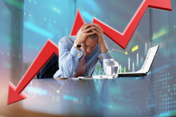 Nhóm cổ phiếu họ Vingroup kéo VN-Index giảm hơn 30 điểm trong nhịp rơi từ đỉnh