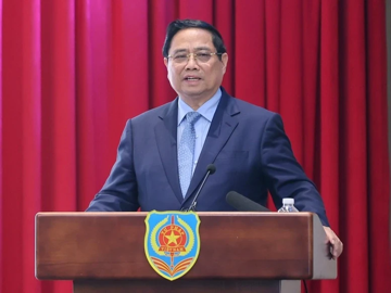 Thủ tướng: Xóa bỏ tư duy 'không biết mà vẫn quản', 'không quản được thì cấm'