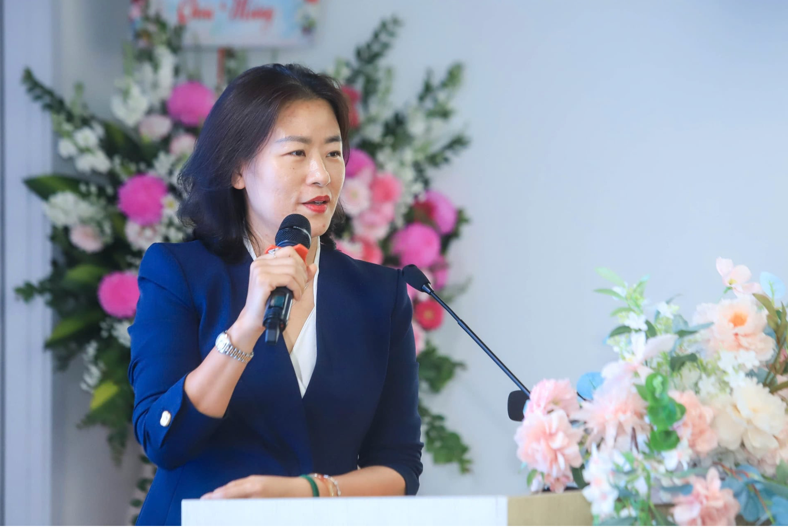 Ảnh màn hình 2025-12-12 lúc 22.00.29