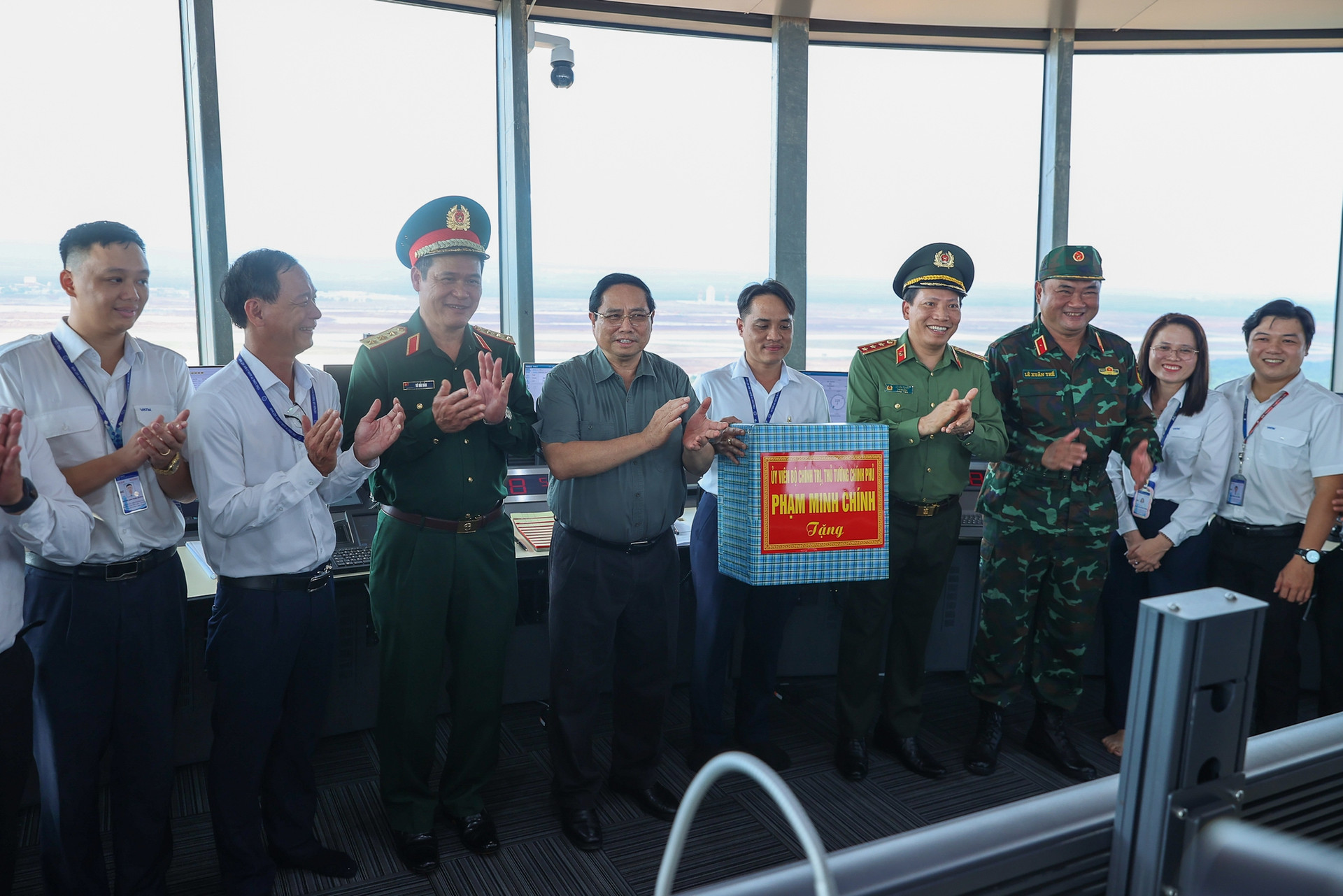 Thủ tướng: Sân bay Long Thành sẽ đón chuyến bay chính thức đầu tiên vào 19/12- Ảnh 8.