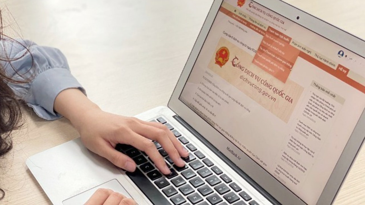 Cắt giảm, đơn giản hóa thủ tục hành chính dựa trên dữ liệu