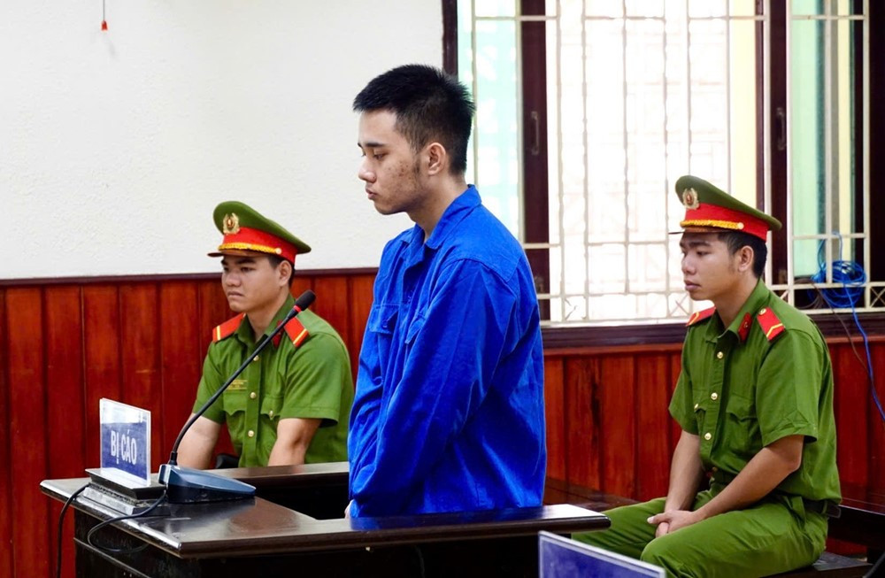 Tuyên án chung thân Nguyễn Văn Tiến, SN 2006 vì sát hại mẹ ruột để lấy tiền chơi game - ảnh 1