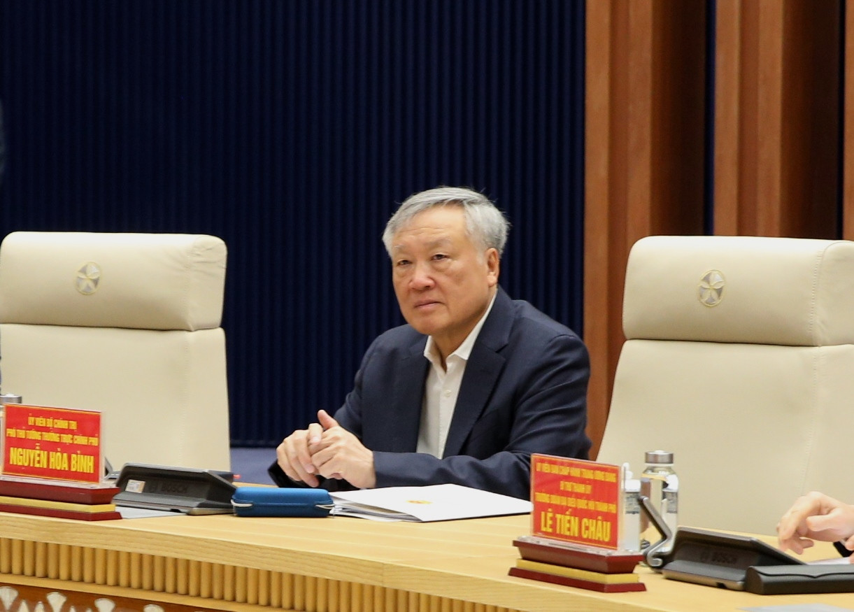 Hải Phòng cần tiếp tục tập trung tháo gỡ khó khăn, vướng mắc, thúc đẩy phát triển sản xuất, kinh doanh- Ảnh 3.