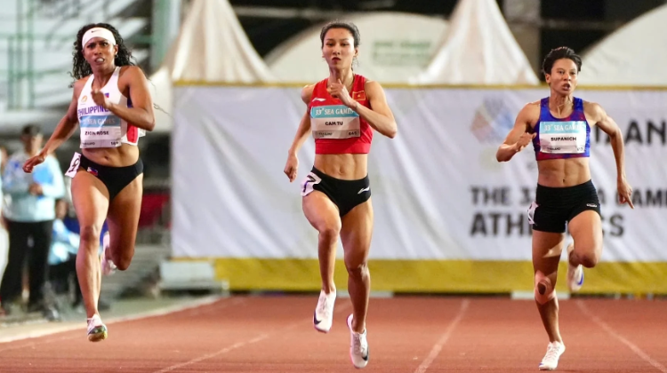 Lộ diện nữ VĐV Việt Nam sinh năm 2005, sở hữu đôi chân nuột nà, phá vỡ kỷ lục tồn tại suốt 15 năm - ảnh 1