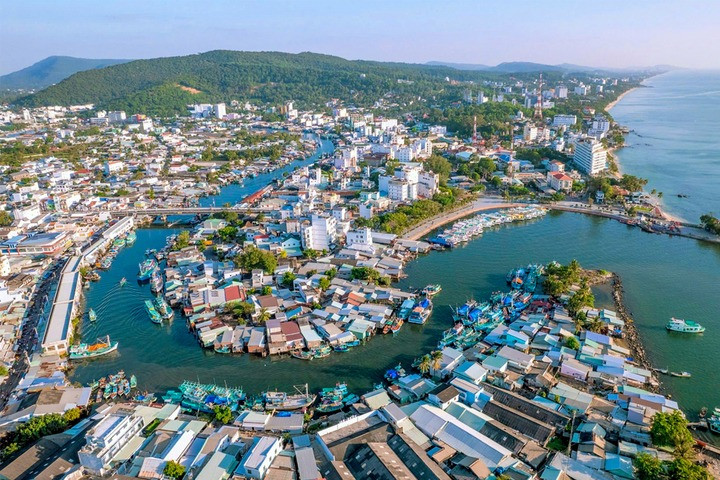 Đặc khu rộng lớn bậc nhất Việt Nam dự kiến chia thành 7 tiểu khu- Ảnh 1.