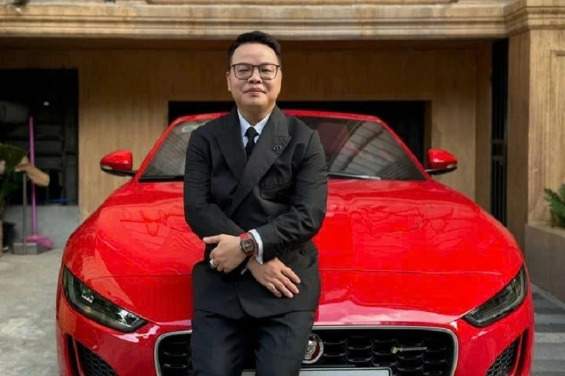 'Mr Hunter' Lê Khắc Ngọ bị dẫn độ về Việt Nam - ảnh 1