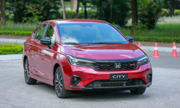 Giá lăn bánh ‘vua phân khúc’ sedan cỡ B Honda City chỉ ngang xe hạng A, Toyota Vios khó so bì doanh số, từ nay đến hết ngày 31/12 còn có ‘siêu ưu đãi’