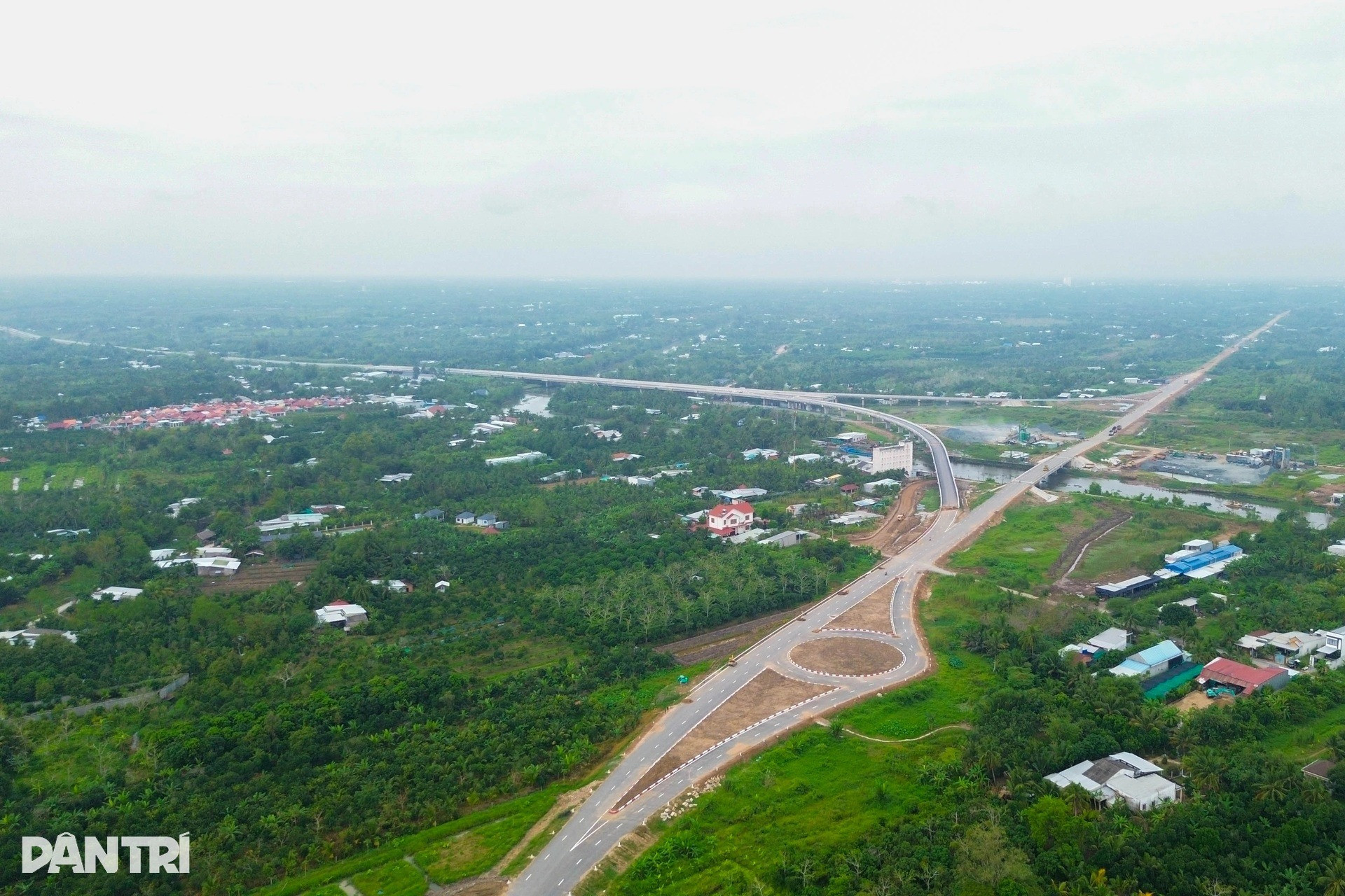 3 ngày tới, tuyến cao tốc cuối cùng trên trục xương sống Bắc - Nam phía Đông chính thức thông xe- Ảnh 2.