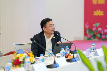 Bất chấp đòn thuế quan từ Mỹ, công ty dệt may với 80.000 nhân sự ước lãi tăng 98% trong năm 2025