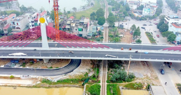 Cầu dây văng đầu tiên ở Thanh Hóa diện mạo đẹp mắt, chính thức thông xe sau 3 ngày nữa