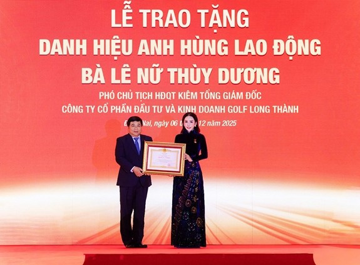 Nữ Phó Chủ tịch HĐQT vừa được trao tặng danh hiệu Anh hùng Lao động: Bố mẹ là doanh nhân nổi tiếng, đóng góp 2.900 tỷ làm từ thiện