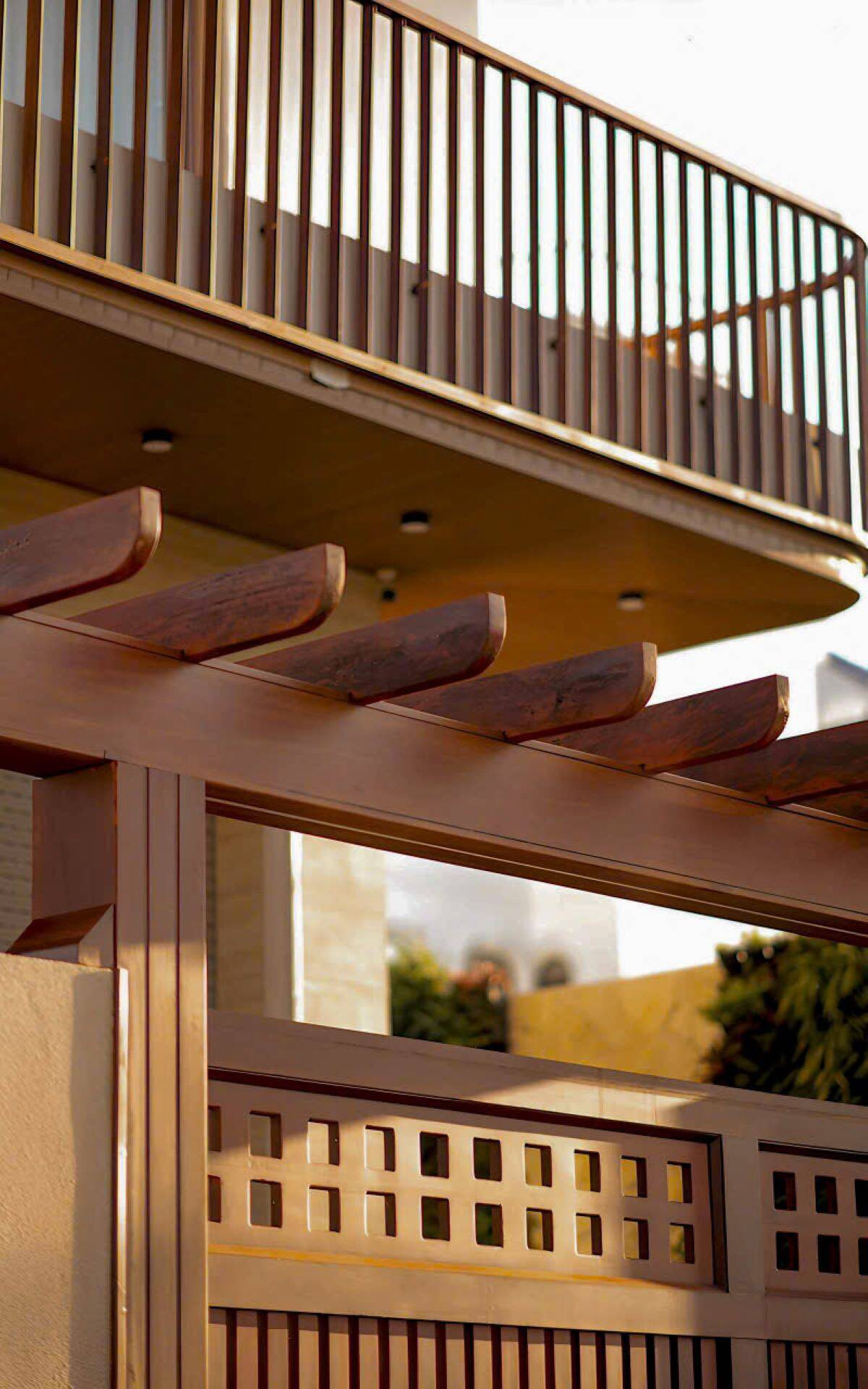 Sống chậm trong tổ ấm giao thoa giữa kiến trúc đương đại và hồn Việt truyền thống- Ảnh 2.