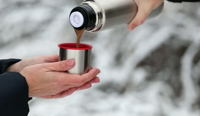 Cảnh báo tử vong do ngộ độc chì vì dùng cốc giữ nhiệt - ảnh 2