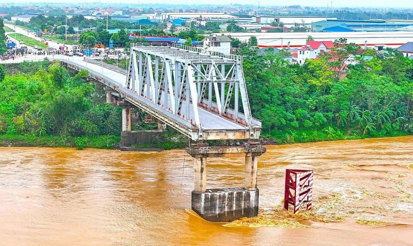 mastercdn.kinhtechungkhoan.vn-stores-news_dataimages-2024-122024-15-22-in_article-_cauphongchau-1726495331425141950394-1727707400349112022516620241215220247.jpg