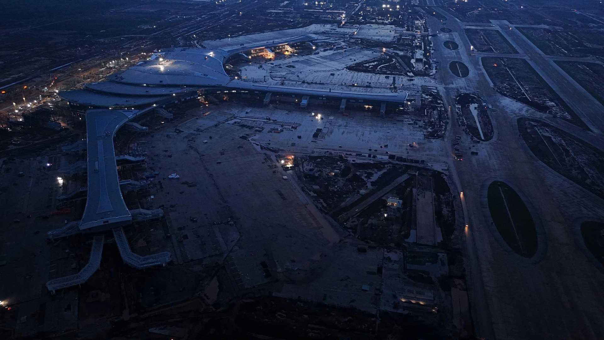 Đại công trường dự án sân bay quy mô tầm cỡ nhất Việt Nam, lọt <a style='text-decoration: none;' href='/TOP'>TOP</a> siêu sân bay thế giới chạy đua từng phút hướng tới giờ khắc lịch sử- Ảnh 6.