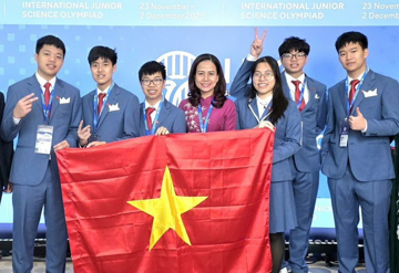 6/6 học sinh Việt Nam xuất sắc giành huy chương tại một kỳ Olympic quốc tế