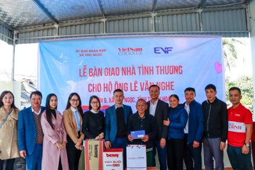EVF bàn giao hai ngôi nhà tình nghĩa tại Thanh Hóa và Hà Tĩnh