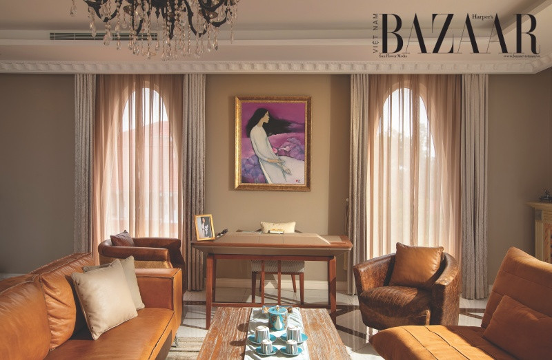 Dinh thự hơn 1.000m2 như cung điện của hoa hậu Việt 33 năm không có người kế nhiệm: Nội thất dát vàng, phòng khách có thể chứa 200 người- Ảnh 6. Dinh thự hơn 1.000m2 như cung điện của hoa hậu Việt 33 năm không có người kế nhiệm: Nội thất dát vàng, phòng khách có thể chứa 200 người- Ảnh 6.