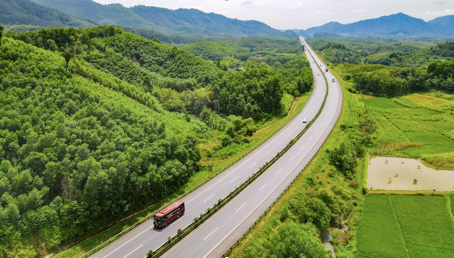 Phú Thọ muốn làm cao tốc 16.000 tỷ chạy xuyên tỉnh, nối thông Hà Nội với Tây Bắc- Ảnh 2.