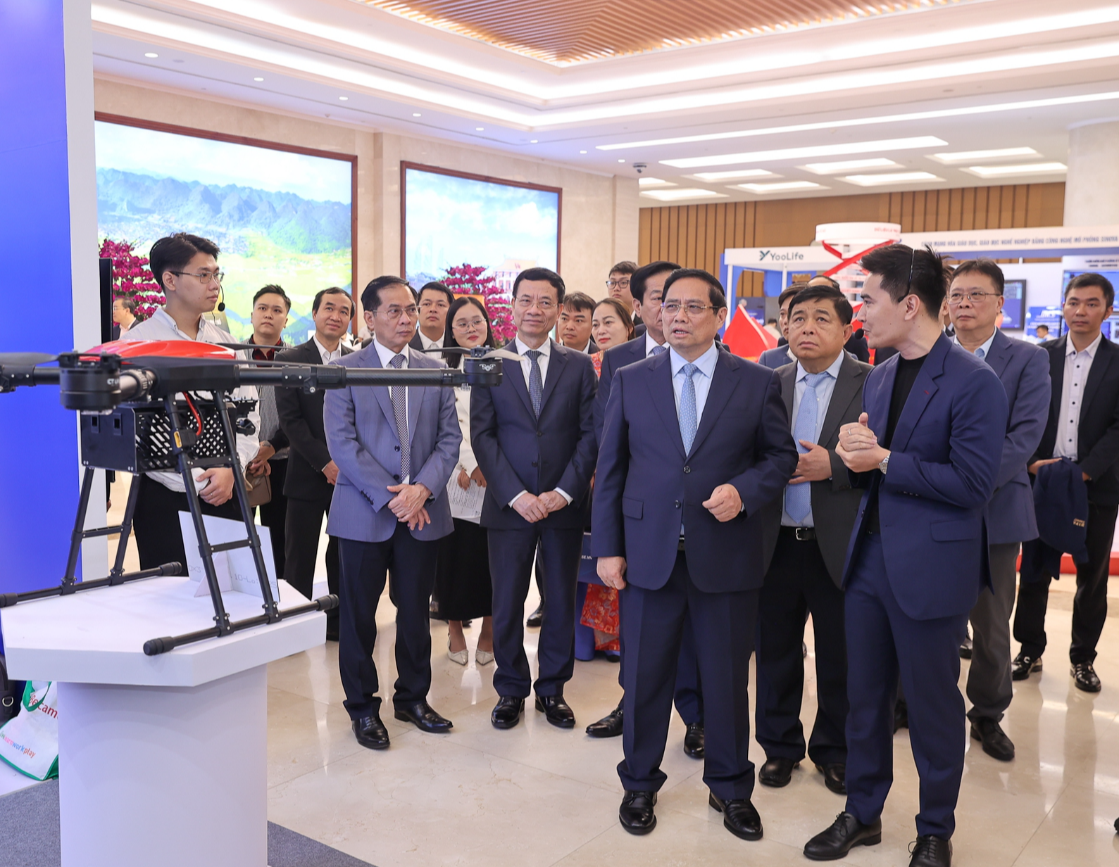 Thủ tướng: Sớm hình thành các Thủ tướng: Sớm hình thành các