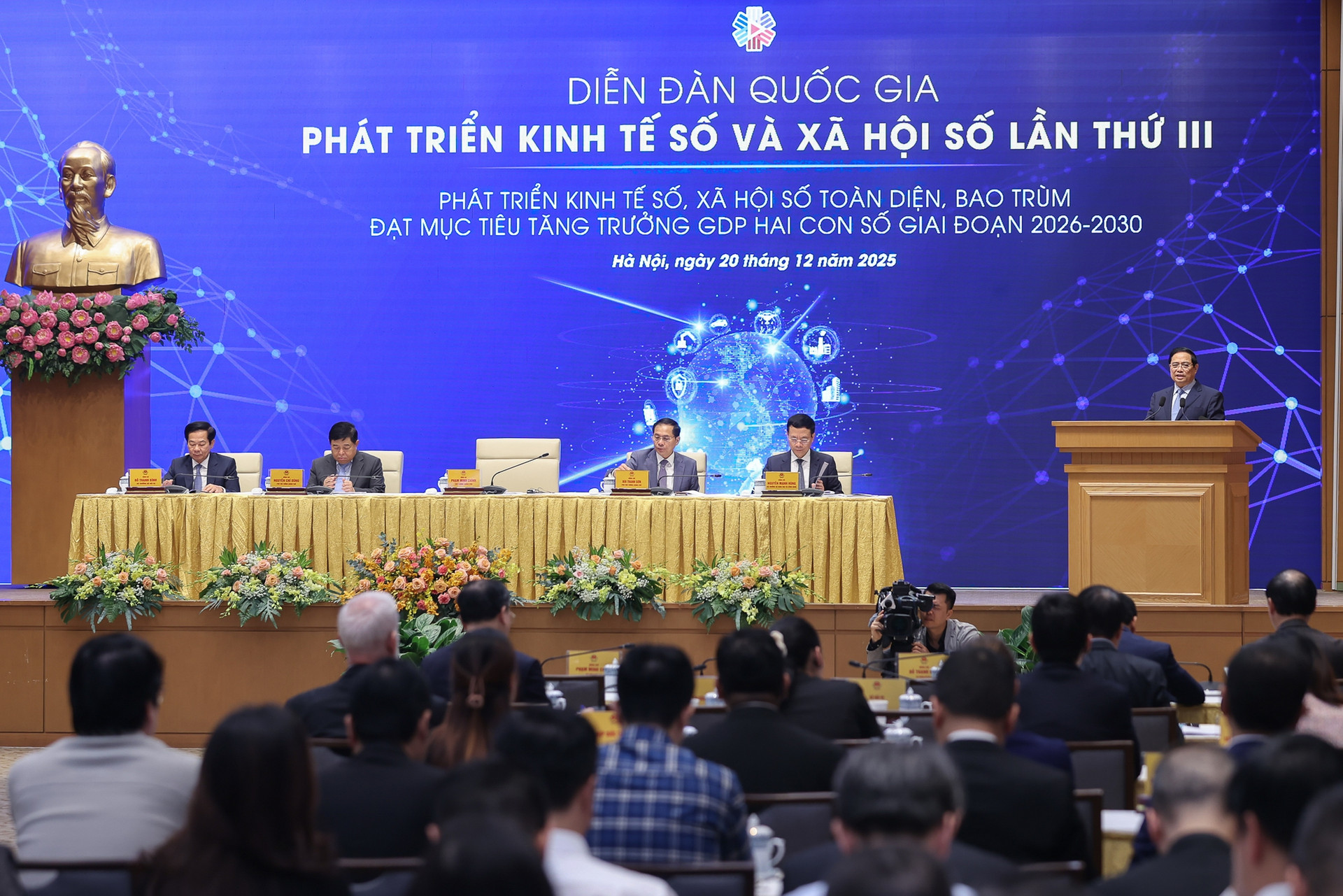 Thủ tướng: Sớm hình thành các Thủ tướng: Sớm hình thành các