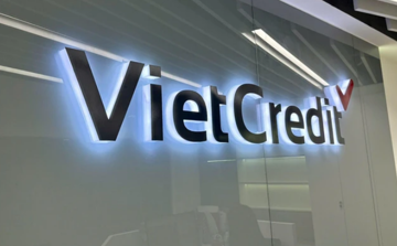Một công ty tài chính bị phạt gần 880 triệu đồng do vi phạm công bố thông tin và giao dịch với bên liên quan