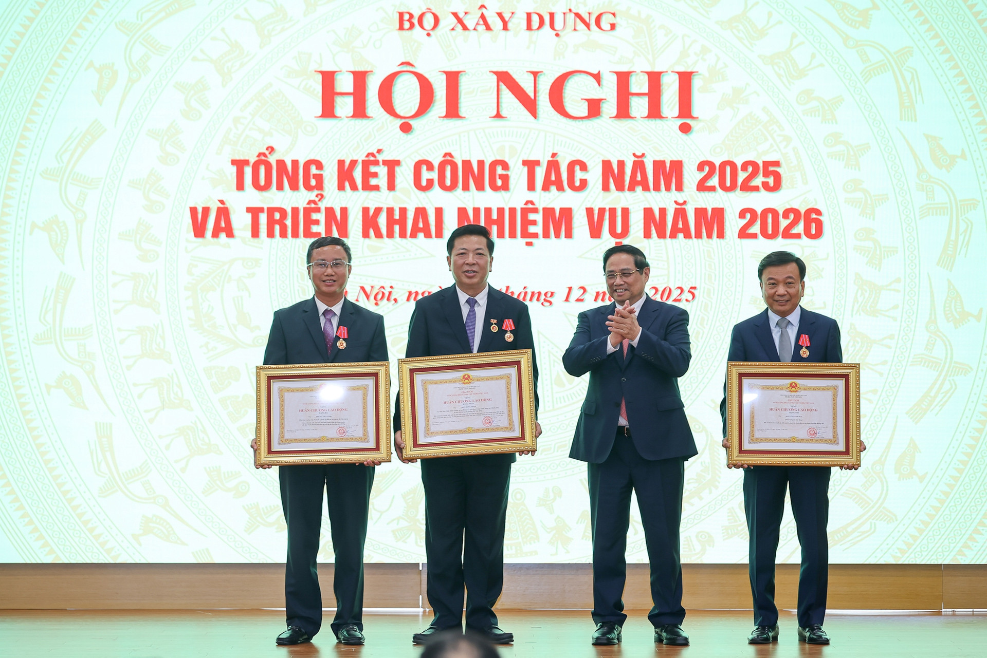 Thủ tướng: Ngành Xây dựng thực hiện Thủ tướng: Ngành Xây dựng thực hiện