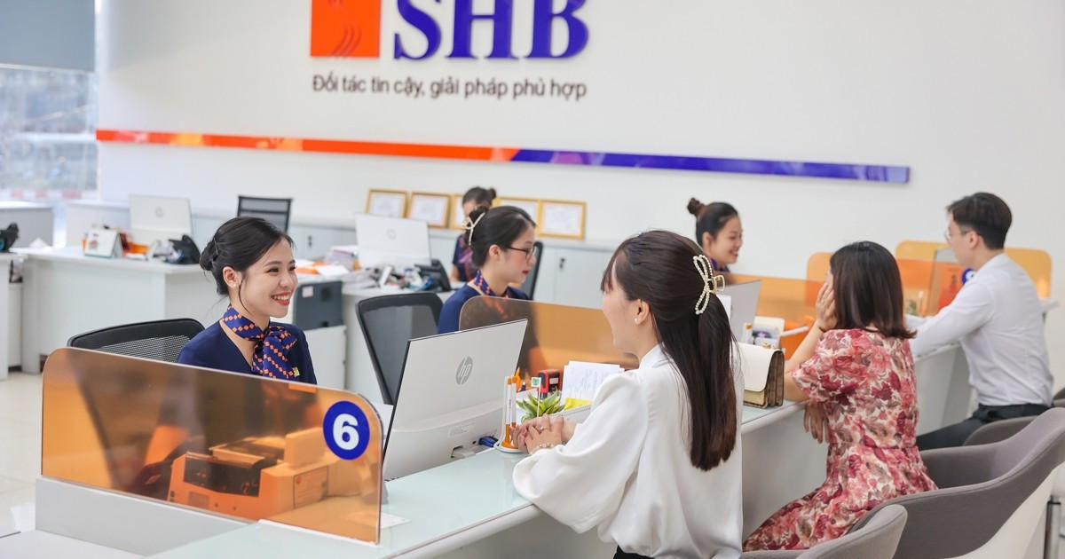 Việc tăng vốn điều lệ giúp ngân hàng nâng cao nền tảng tài chính của nhà băng. shb.jpg