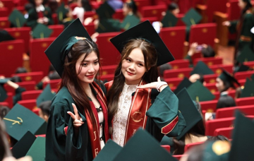 Học ngành này, sinh viên vừa tốt nghiệp đã được 'săn đón' khắp nơi, lương vượt 50 triệu đồng/tháng