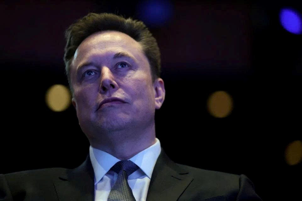 Chưa từng có trong lịch sử: Tài sản Elon Musk tăng vọt lên 749 tỷ USD sau chiến thắng pháp lý - ảnh 1