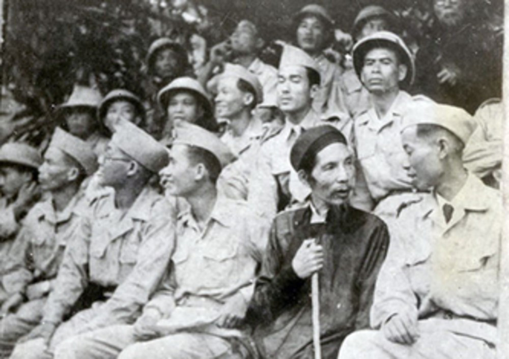 Vị Đội trưởng đầu tiên của Đội Việt Nam Tuyên truyền Giải phóng quân, được phong quân hàm Thiếu tướng khi mới 33 tuổi - ảnh 5