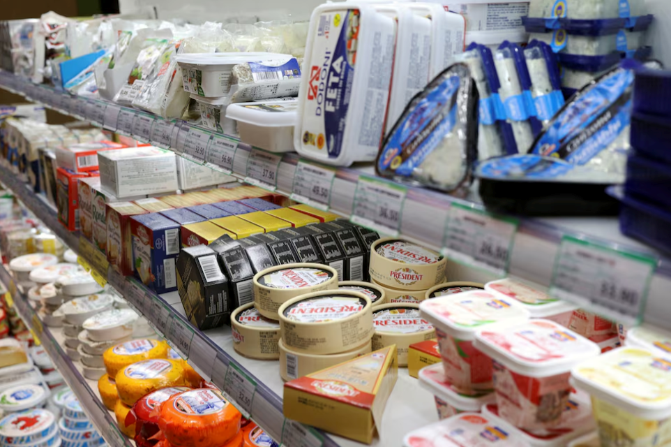 Nóng: Trung Quốc áp thuế 42,7% lên sữa của EU, thổi bùng chiến tranh thương mại - ảnh 1