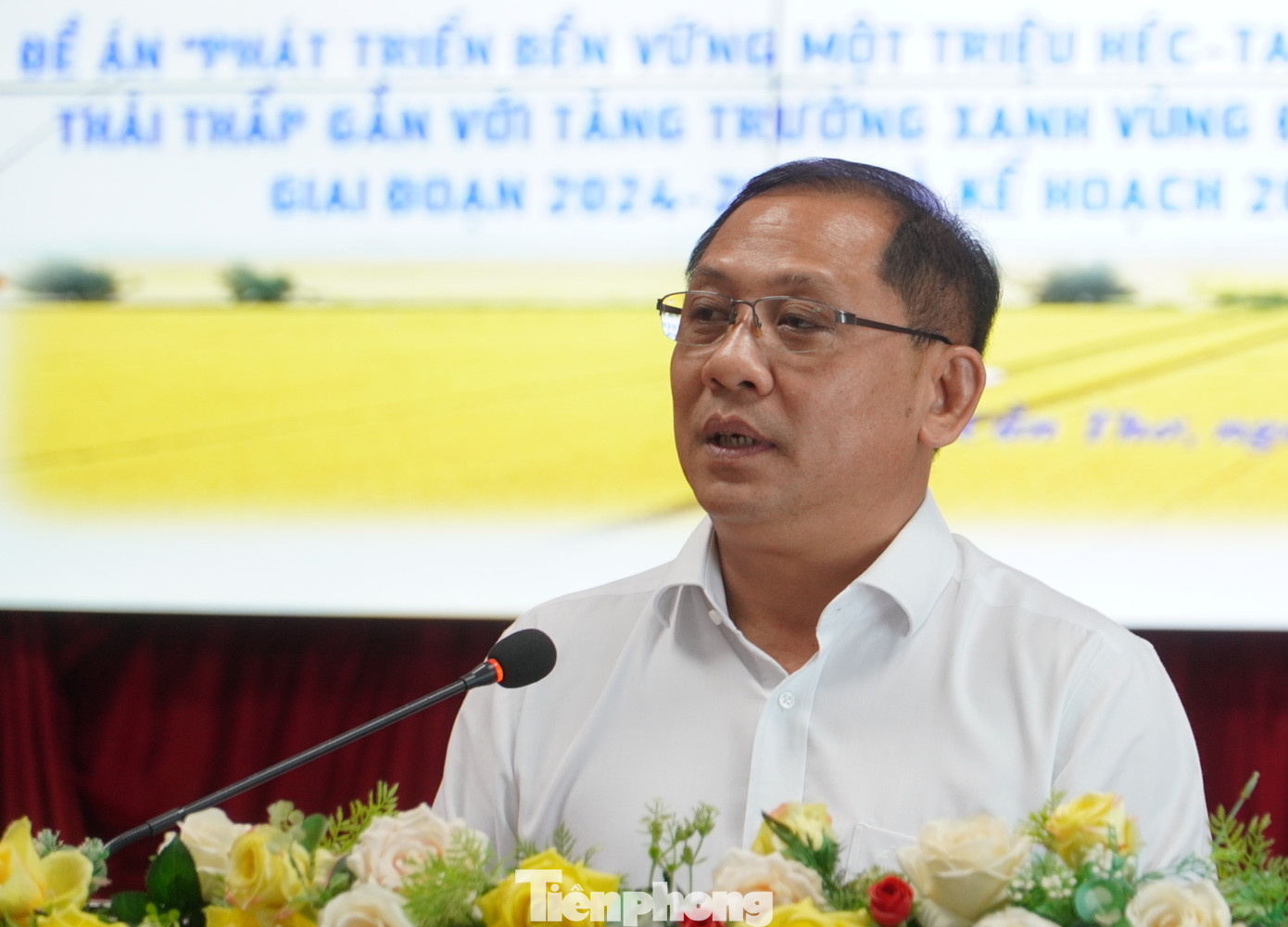 Ông Trần Chí Hùng - Phó Chủ tịch UBND thành phố Cần Thơ - kết luận hội nghị. tp-hung.jpg