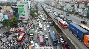 Hà Nội hạn chế ô tô tải, container trên đường Vành đai 3 từ 1/1/2026