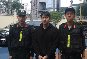 Khám xét khẩn cấp 3 công ty, tịch thu 478 hợp đồng, 6 ô tô cùng nhiều điện thoại, máy tính: Bắt giữ Được 'Đất Bắc'
