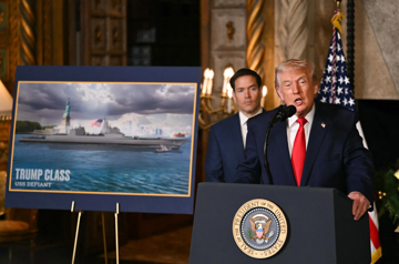 Mỹ đóng thiết giáp hạm mới mang tên ông Trump