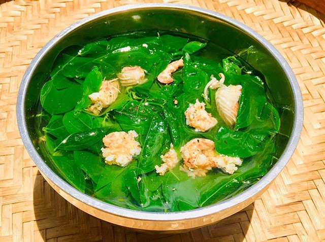 Loại rau ở Việt Nam ngày xưa mọc bờ rào, nay được xem là kho canxi, hàm lượng sắt còn hơn cả thịt bò - ảnh 3