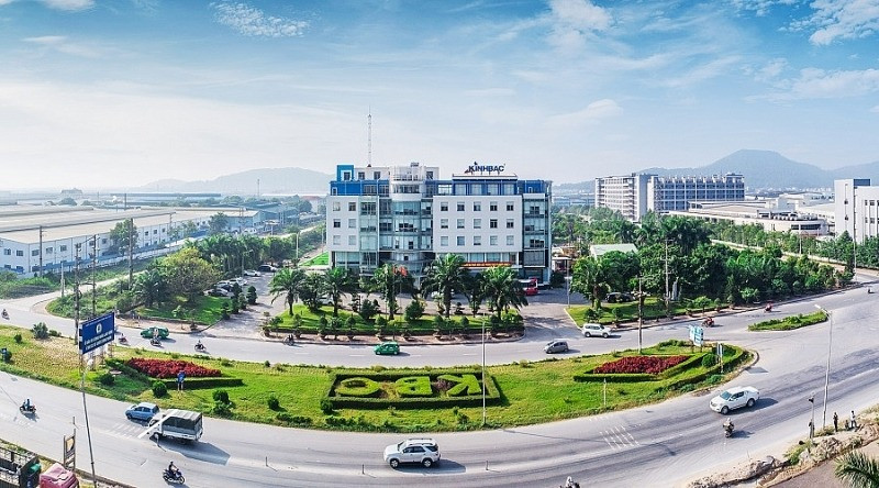 Tòa nhà 28 tầng bỏ hoang nằm sát sườn Vành đai 1 về tay chủ cũ Kinh Bắc sau hơn 1 thập kỷ ‘mua đi, bán lại’- Ảnh 1. Tòa nhà 28 tầng bỏ hoang nằm sát sườn Vành đai 1 về tay chủ cũ Kinh Bắc sau hơn 1 thập kỷ ‘mua đi, bán lại’- Ảnh 1.