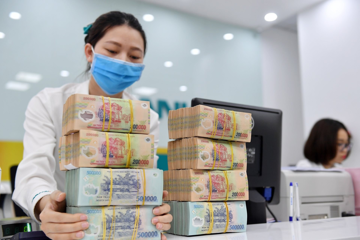 Lãi suất cho vay đồng loạt tăng, chuyên gia cảnh báo 'bẫy thả nổi' đối với người mua nhà