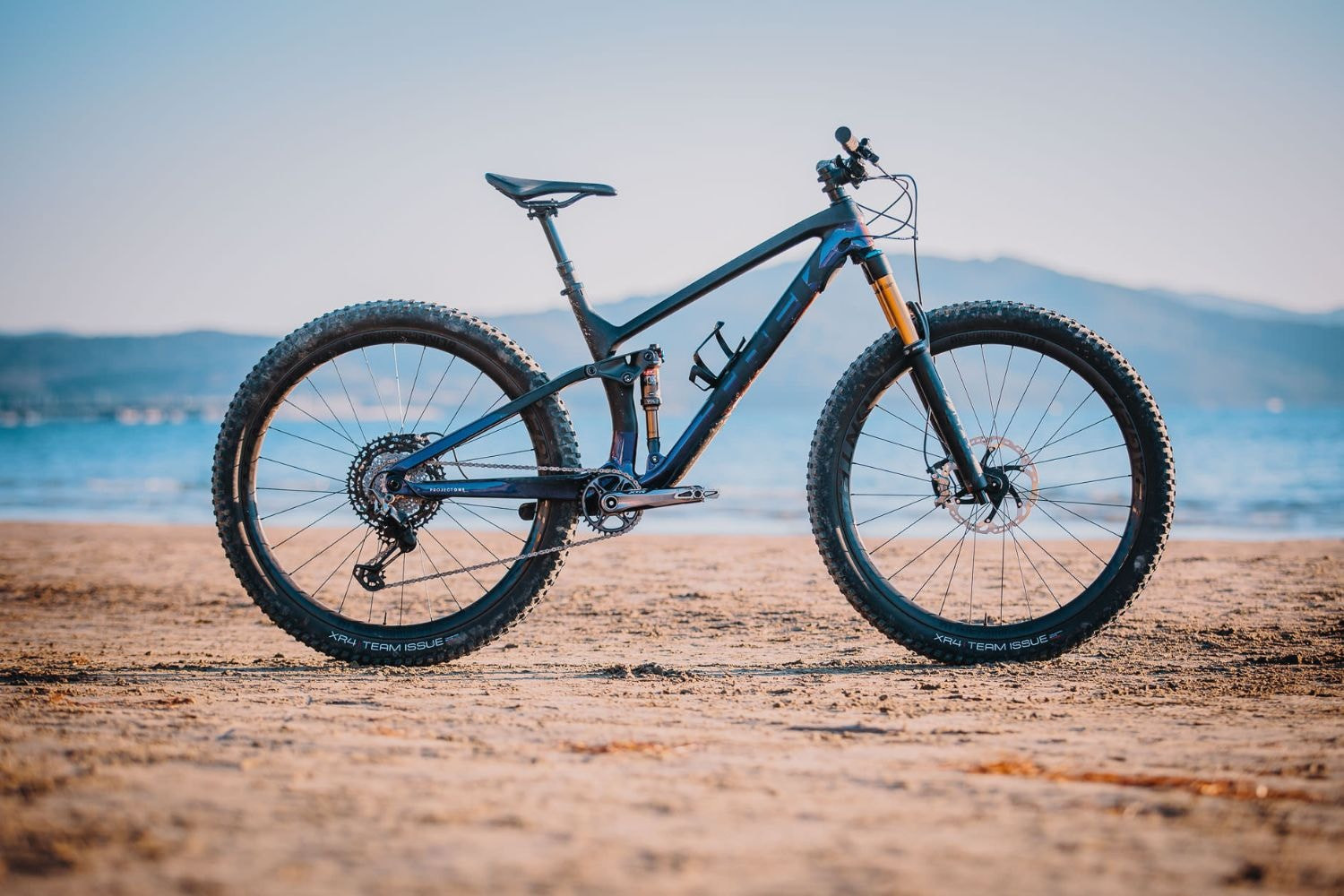 trek-fuel-ex-9.9-axs-trail-bike-endurolr-9101.jpg