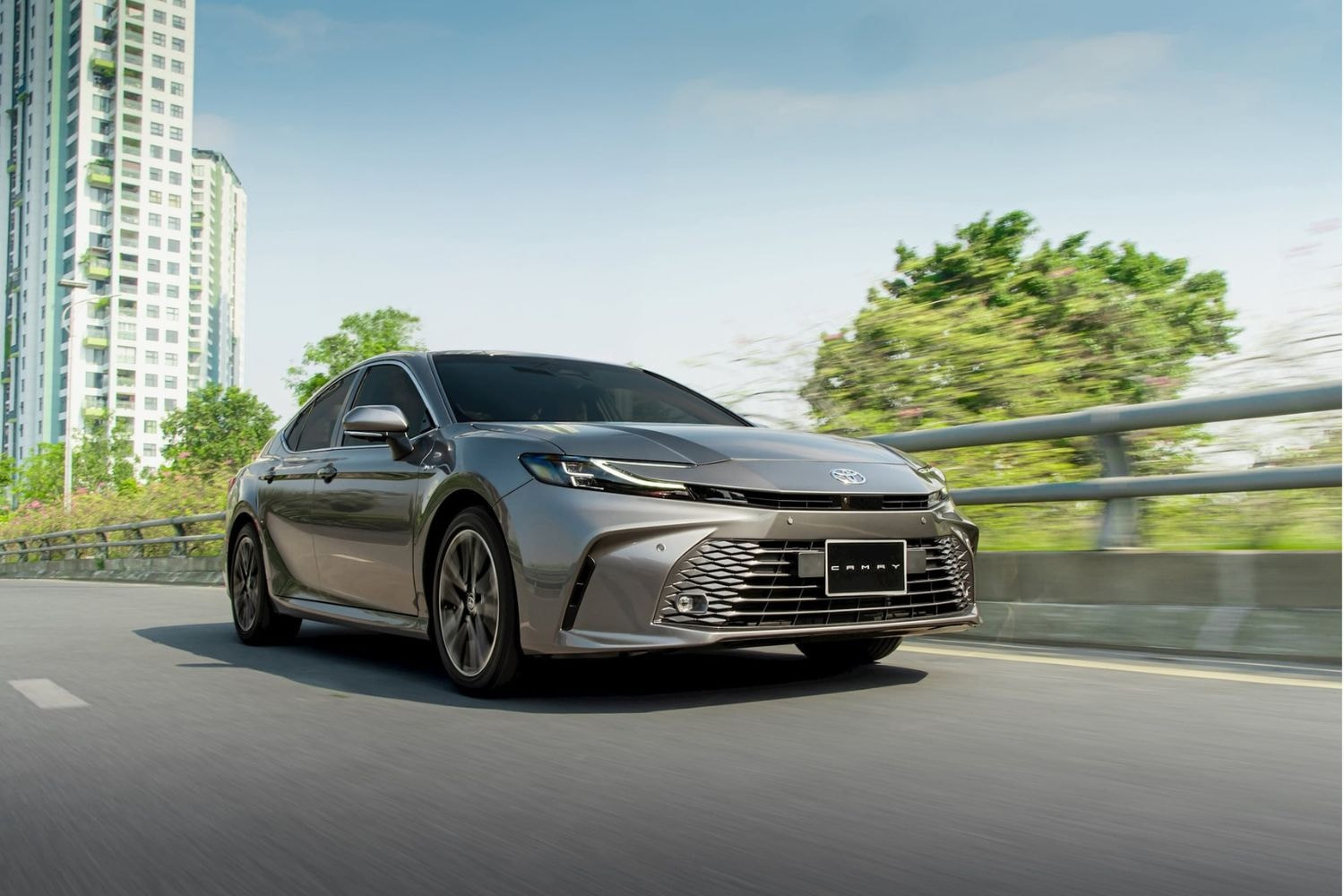 camry-dung-dau-2025.jpg