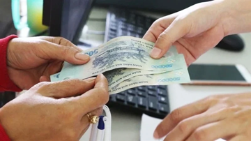 Đẩy nhanh lộ trình cải cách tiền lương và tiến tới trả lương cán bộ, công chức gắn với kết quả sản phẩm đầu ra