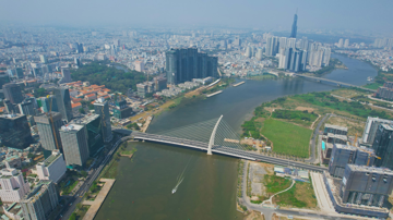 Dòng vốn ngoại ồ ạt vào TP. HCM, FDI năm 2025 gần chạm mốc 8,4 tỷ USD