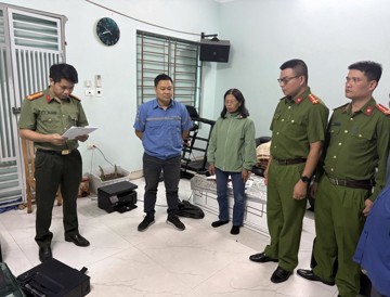 Khám xét khẩn cấp nơi ở, khởi tố Đỗ Thị Thu Hường và đồng bọn, tịch thu loạt tài liệu quan trọng