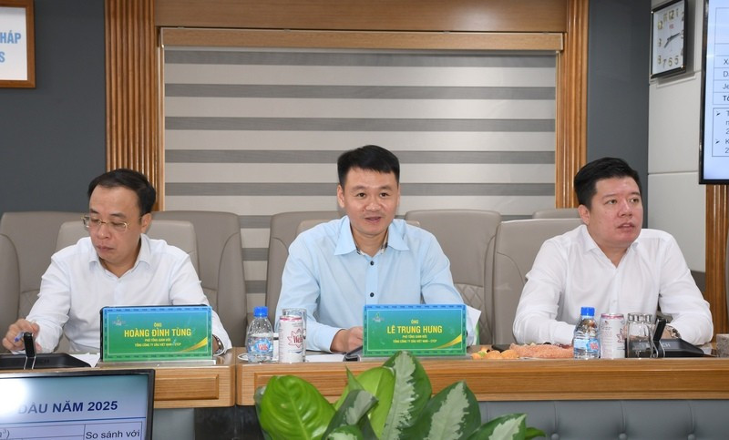 Các doanh nghiệp cho biết đang chuẩn bị linh hoạt các phương án linh hoạt để đảm bảo nguồn cung xăng dầu dịp Tết. hung-pvoil-09561967.jpg