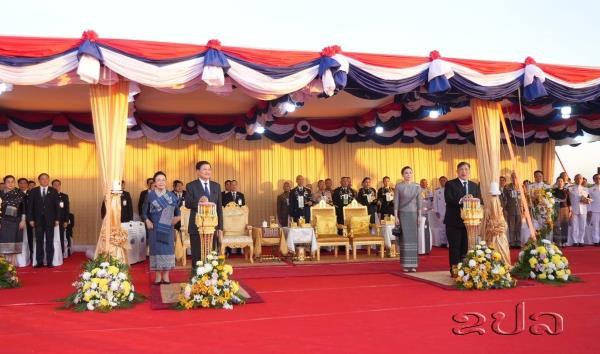 Khánh thành cầu mới thúc đẩy giao thương Lào - Thái Lan - Việt Nam- Ảnh 1. Khánh thành cầu mới thúc đẩy giao thương Lào - Thái Lan - Việt Nam- Ảnh 1.
