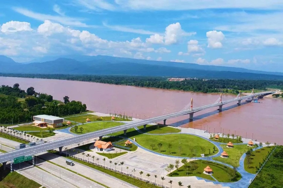 Khánh thành cầu mới thúc đẩy giao thương Lào - Thái Lan - Việt Nam- Ảnh 2. Khánh thành cầu mới thúc đẩy giao thương Lào - Thái Lan - Việt Nam- Ảnh 2.