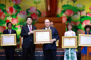Chân dung Anh hùng Lao động vừa được công nhận: Người là nữ tỷ phú USD duy nhất của Việt Nam, người là Giáo sư, Giám đốc bệnh viện