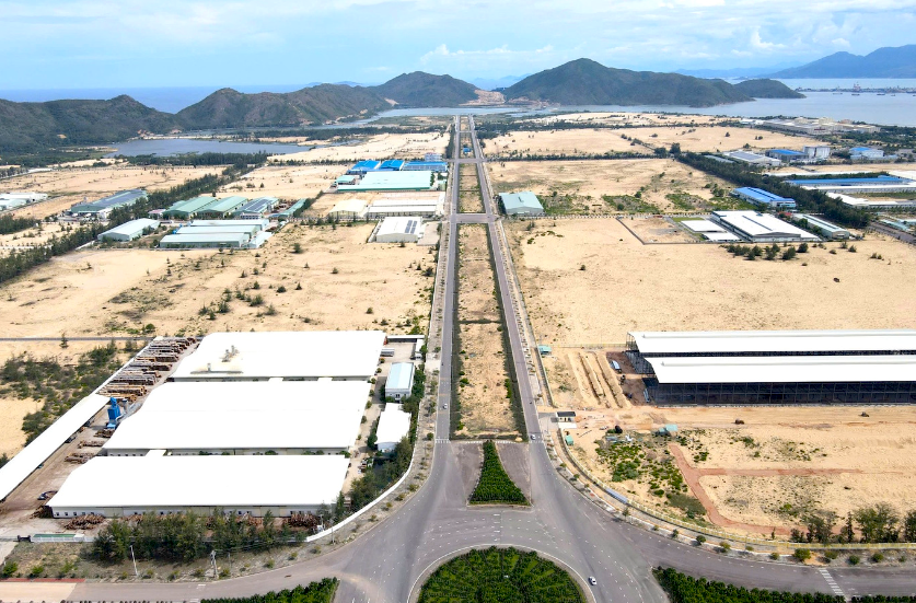 Khu Kinh tế Nhơn Hội có quỹ đất rộng. tien-phong.png