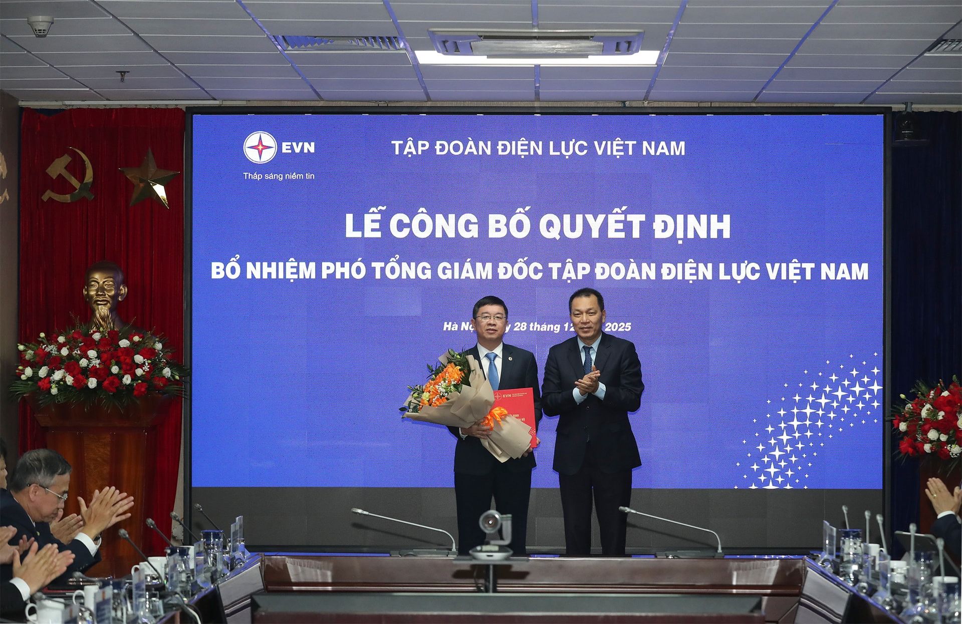 28122025congboquyetdinhphotonggiamdoc2-20251228203902548.jpg